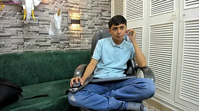 DamiBright online show from 11.29.25