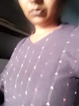 Snapshot of sruthi_telugu chatting on 02.10.25 sruthi telugu online show from 02.10.25