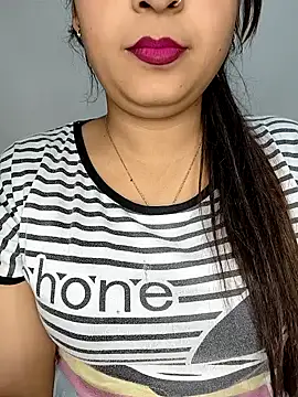 Shanaya Hotty online show from 12.19.25