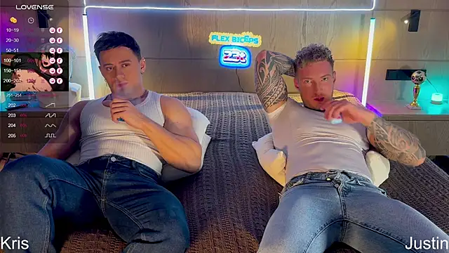 Snapshot of Justin_Hardy chatting on 09.12.25 Justin Hardy online show from 09.12.25