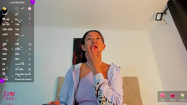 Snapshot of Milkdulce1 chatting on 03.02.25 Milkdulce1 online show from 03.02.25