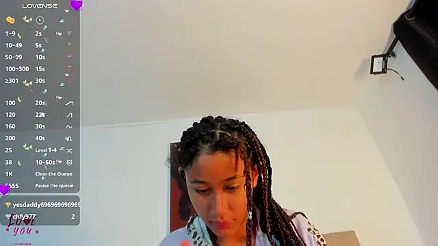 Snapshot of Milkdulce1 chatting on 03.02.25 Milkdulce1 online show from 03.02.25