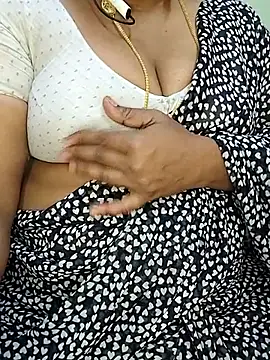 Snapshot of Sexy-Telugunayana2 chatting on 11.11.25 Sexy-Telugunayana2 online show from 11.11.25