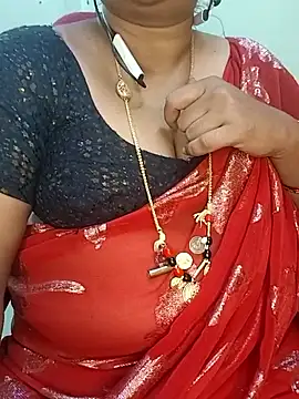 Snapshot of Sexy-Telugunayana2 chatting on 12.15.25 Sexy-Telugunayana2 online show from 12.15.25