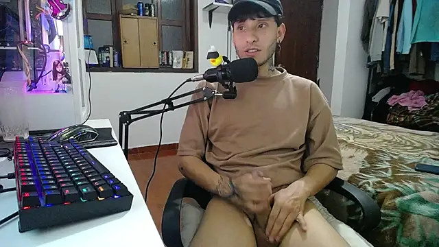 Snapshot of esjrobles chatting on 01.14.25 esjrobles online show from 01.14.25