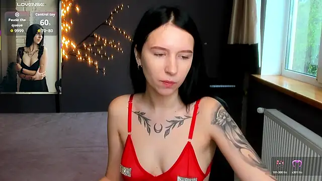 KarolinaBlacks online show from 04.19.26