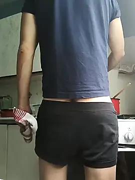 petibacsi96 online show from 01.16.25