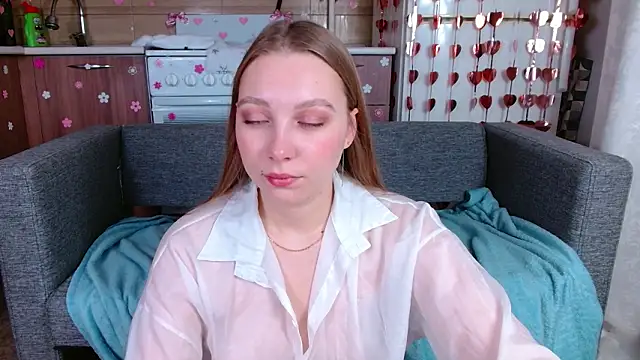 bellaa love  online show from 02.05.26