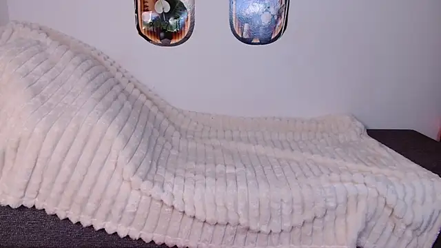 bellaa love  online show from 04.09.26