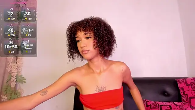 Snapshot of Ally_Parkeer_ chatting on 11.10.25 Ally Parkeer online show from 11.10.25