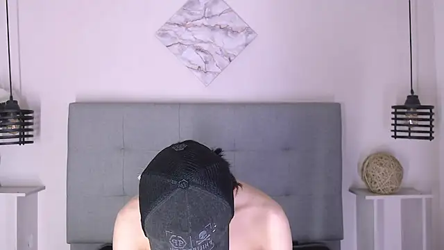 Eban Dustan online show from 01.11.25