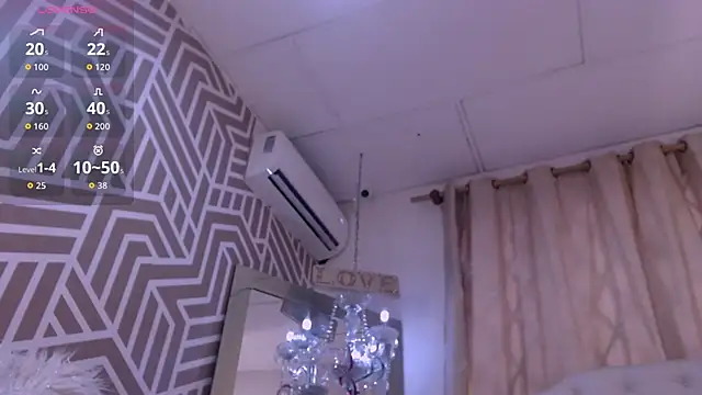 SashaDurante online show from 04.07.26