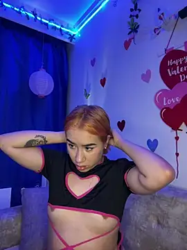 Im Valen Cute online show from 02.12.25