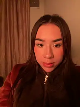 Im Valen Cute online show from 11.08.25