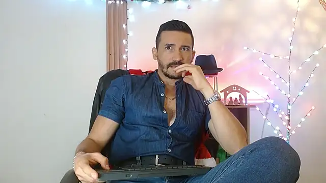 Reiko 85  online show from 12.19.25