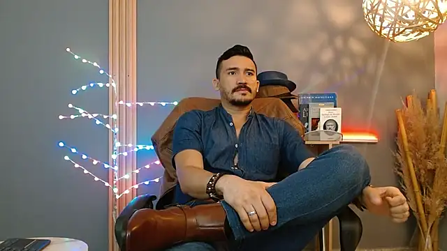 Reiko 85  online show from 02.24.26