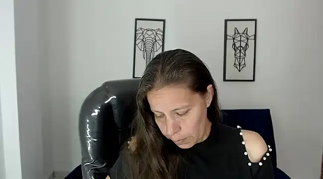 Milf karlye online show from 12.07.24