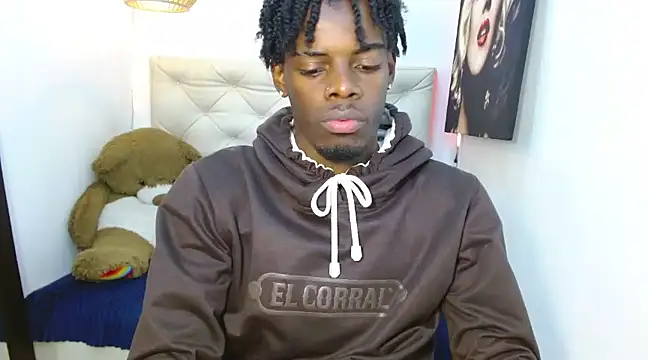 Snapshot of royce_ebony chatting on 12.13.24 royce ebony online show from 12.13.24