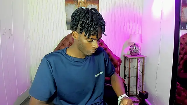 Snapshot of royce_ebony chatting on 01.30.25 royce ebony online show from 01.30.25