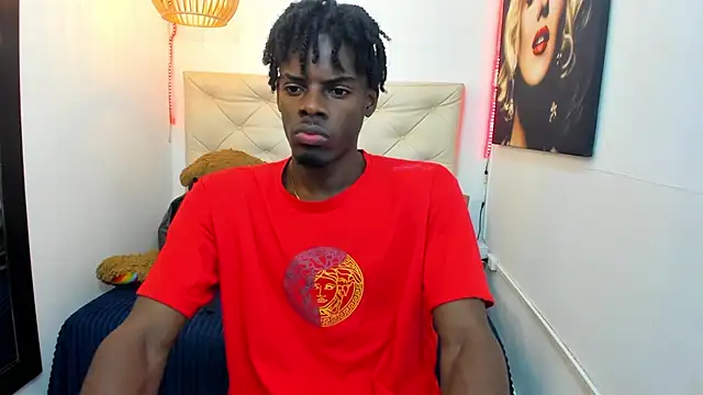 Snapshot of royce_ebony chatting on 09.11.25 royce ebony online show from 09.11.25