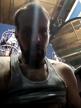 Snapshot of Whipit323 chatting on 04.10.26 Whipit323 online show from 04.10.26