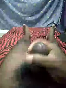 mallucallboy2104 online show from 01.31.25