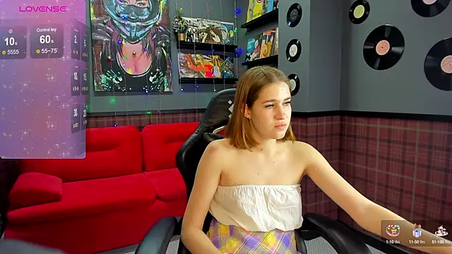 Jennifer Wadee online show from 12.22.24