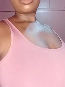 Luciouslips00 online show from 05.08.26