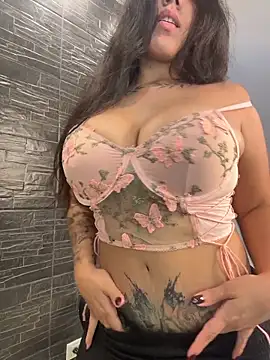 Snapshot of AndyFire69 chatting on 02.05.26 AndyFire69 online show from 02.05.26