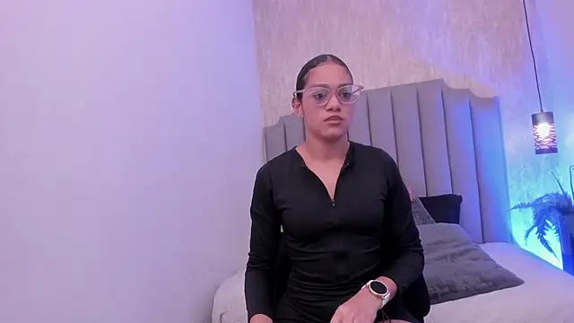 Alahia Baiter online show from 12.08.24