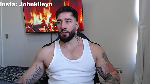 Snapshot of jonhklleyn chatting on 10.28.25 jonhklleyn online show from 10.28.25