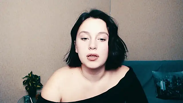 Snapshot of Ket_Candy chatting on 01.08.25 Ket Candy online show from 01.08.25