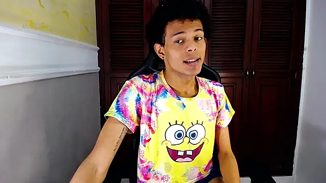 Snapshot of rose_Skinny_ chatting on 09.22.25 rose Skinny online show from 09.22.25