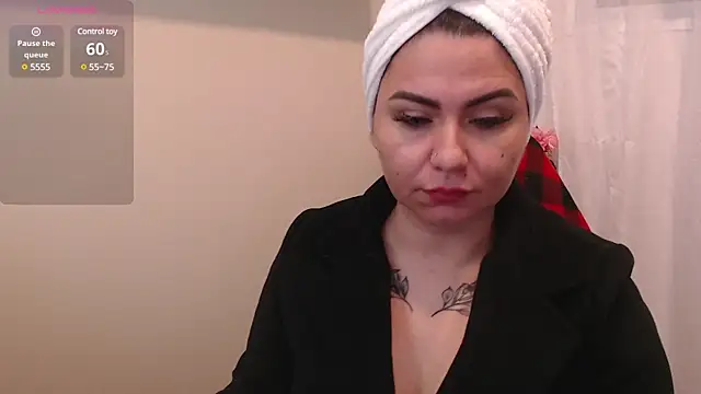 Genesisgems11  online show from 01.18.25