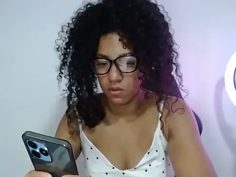 bellacrespalatina online show from 09.29.25