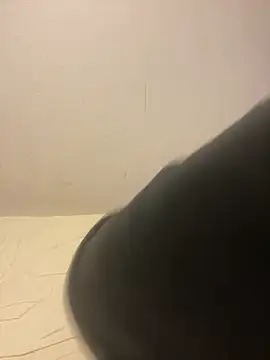 YU-KI00 online show from 02.03.26