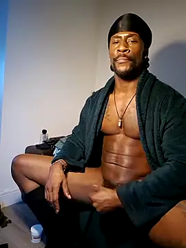 Snapshot of chocolateman chatting on 01.02.25 chocolateman online show from 01.02.25