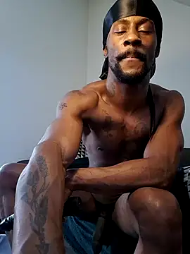 Snapshot of chocolateman chatting on 01.15.25 chocolateman online show from 01.15.25