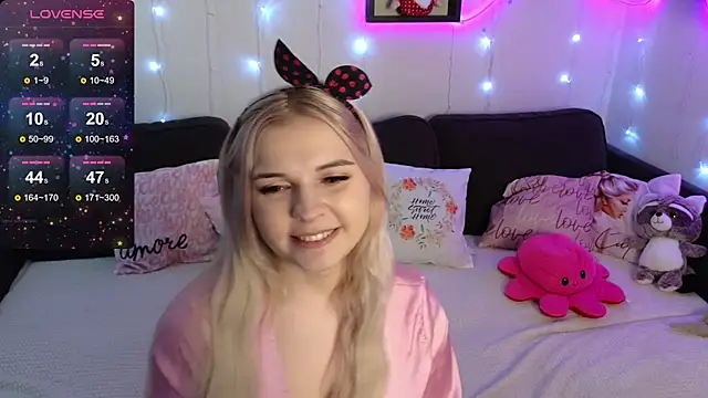 Kate Legend online show from 01.27.25