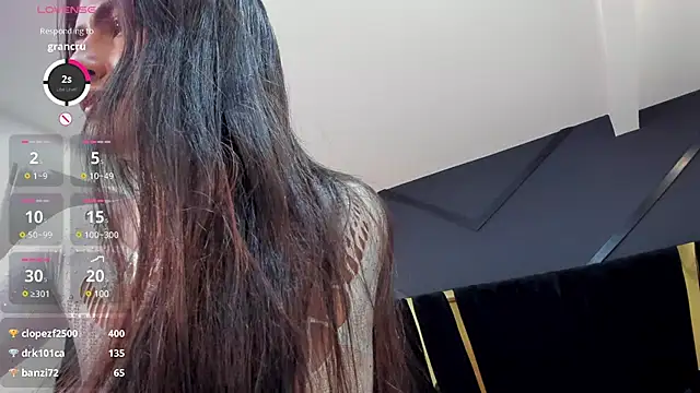 emilie xx  online show from 03.21.25