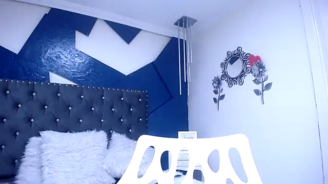 Snapshot of Charlottee_Brown2 chatting on 03.02.25 Charlottee Brown2 online show from 03.02.25