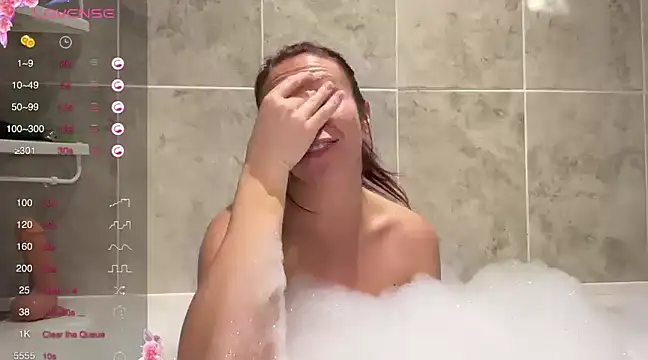 MelodyRoseUk online show from 12.05.24