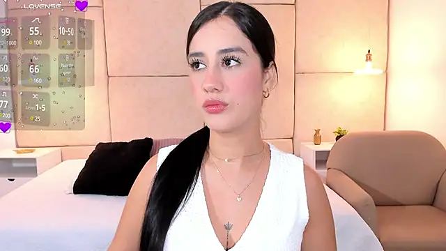 Snapshot of Amiirra_ chatting on 03.13.25 Amiirra  online show from 03.13.25