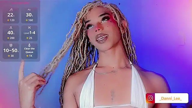 DanniLee  online show from 10.21.25