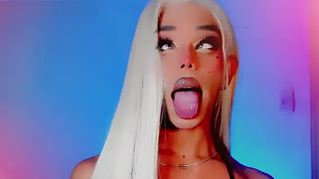 DanniLee  online show from 10.27.25