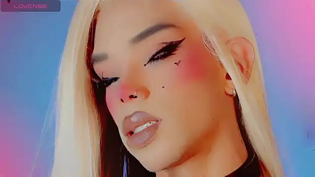 DanniLee  online show from 11.02.25