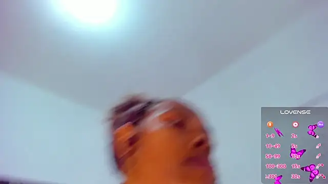 Snapshot of Brithanyslim chatting on 02.03.25 Brithanyslim online show from 02.03.25