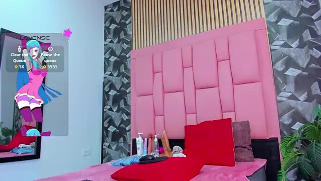 Brithanyslim online show from 12.16.25