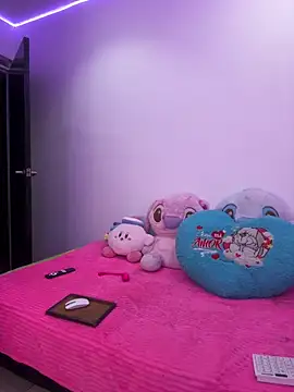 Snapshot of tamy_ian chatting on 04.11.26 tamy ian online show from 04.11.26