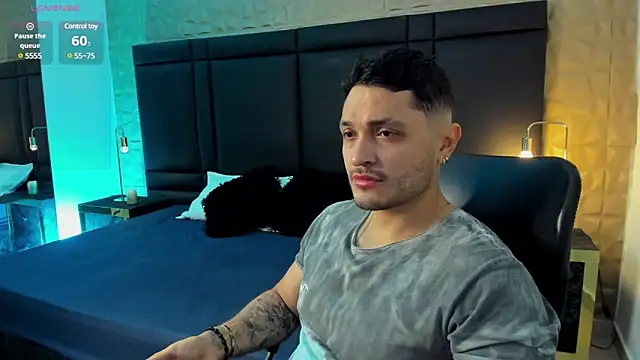 JossAckland online show from 01.11.25